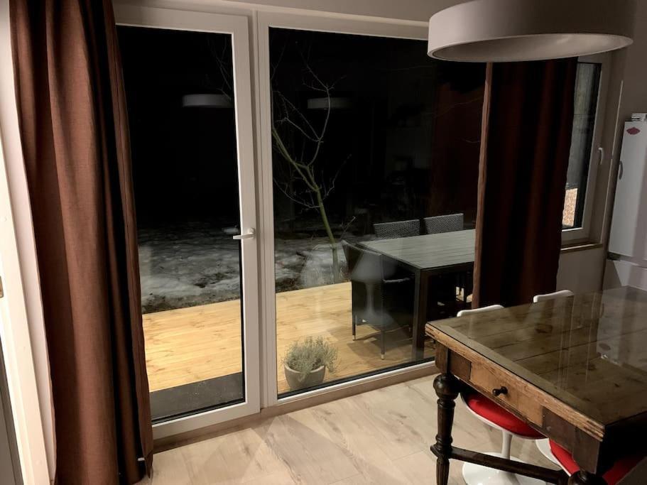Small Cozy 3-Room House With Terrace & Large Garden Ilmandu Ngoại thất bức ảnh